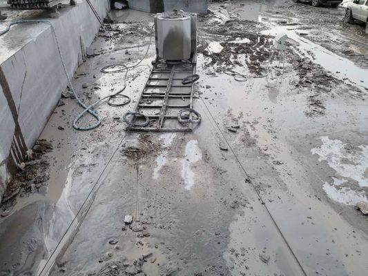 Machine de découpe de fil diamanté automatique à commande CNC pour la découpe de pierre de haute précision