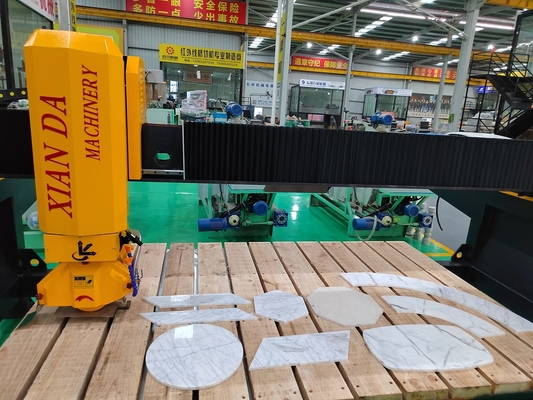 Machine de coupe de ponts monoblocs pour le marbre et la pierre sintrée