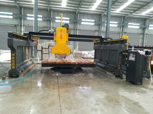 Machine de découpe de blocs à vitesse moyenne (type de planche à roulettes)