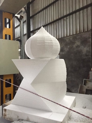 Machine de scie à fil de diamant pour la découpe automatique de marbre de coupe de pierre de forme 3D