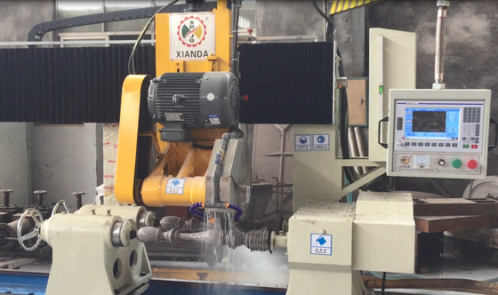 Machine de découpe à baluster CNC à deux pièces avec une structure simple et pratique