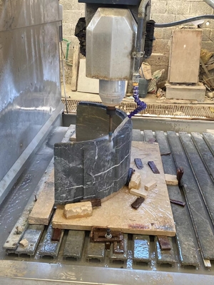 Stable fonctionnement de 4 axes arc Slab machine de sculpture de colonne