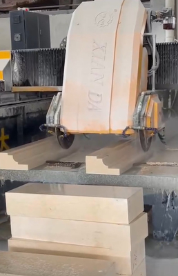 Coupe brute et fraisage fin Machine de coupe de pierre linéaire à 3 axes pour les garde-corps carrés