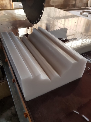 Machine de découpe par profilage linéaire PLC/CNC pour balustres carrées, courbe linéaire