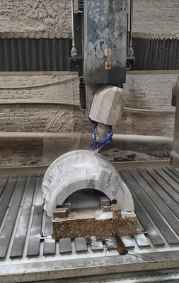 Machine à sculpter en pierre à 4 axes à arc CNC