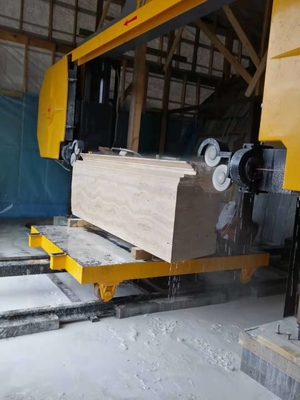 4 axes Cnc machine à scie à fil de diamant avec coupe à haut rendement