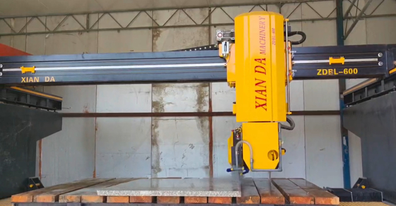 Machine automatique de coupe de pont intégrée pour la coupe de précision