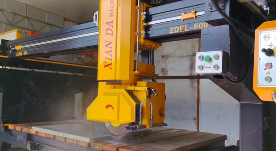 Machine automatique de coupe de pont intégrée pour la coupe de précision