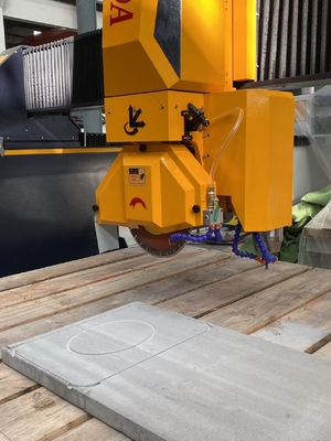 Machine automatique de découpe de pierre à 4 axes à commande numérique multi-fonction