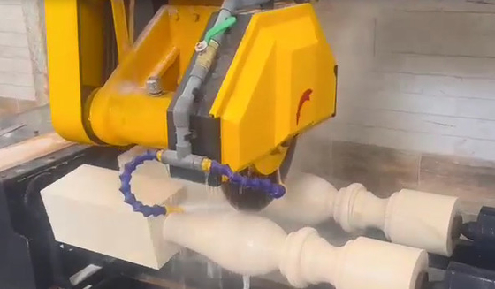 CNC / PLC deux PC machine de coupe à baluster pour le poste de roi, barrage routier