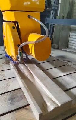 Machine de découpe de scies à pont à 5 axes avec alimentation en courant alternatif automatique et puissance principale de 15 kW