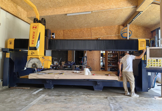 Système italien 5 axes CNC pont scie fraiseuse machines de cuisine évier comptoir Formes spéciales