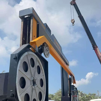 Machine de scie à fil de diamant de haute précision de coupe avec 360 ° degré de rotation