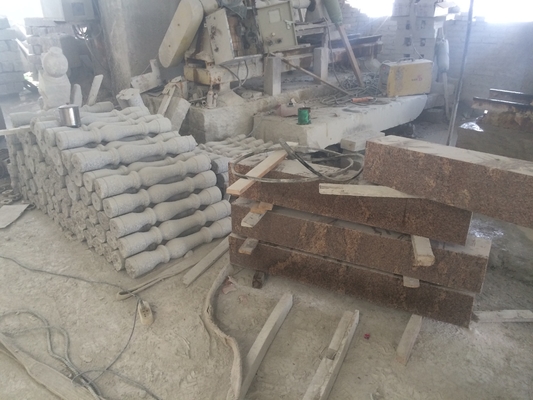 Machine à couper à quatre pièces à baluster CNC/PLC à haut rendement pour la taille de pierre de précision
