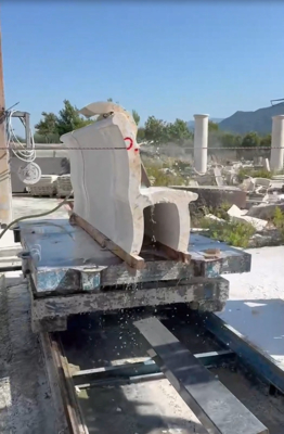 Coupeuse de pierre à scies à fil CNC à 4 axes: adaptée à l'usage en carrière et en usine