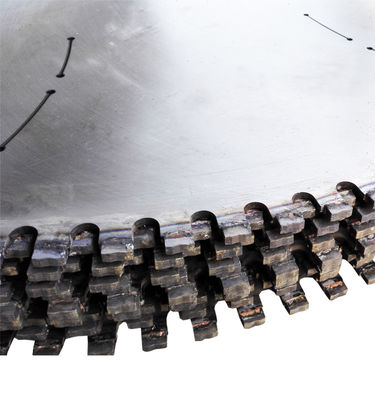 Diamond Saw Blade for Quarry Cutting Ultra-Hard Diamond Segments Long Service Life