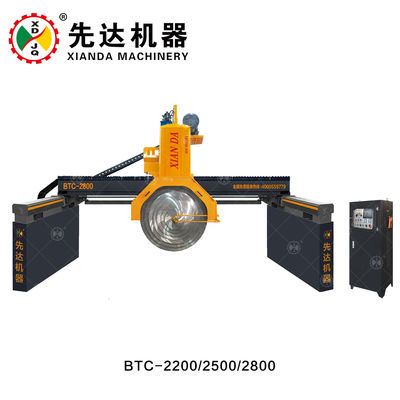 Scie à pont automatique multilatérale pour blocs, diamètre de lame max. 2800 mm et longueur de traitement max. 3600 mm, pour granit et marbre