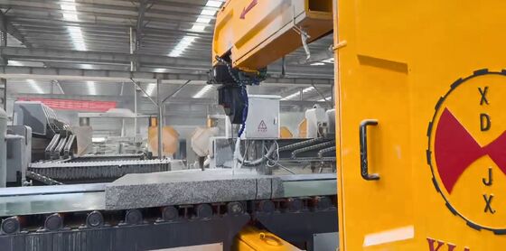 Scie à fil CNC verticale avec contrôle PLC pour la découpe de pierre, consommation d'eau de 4m3/H, longueur de fil de 20-50m