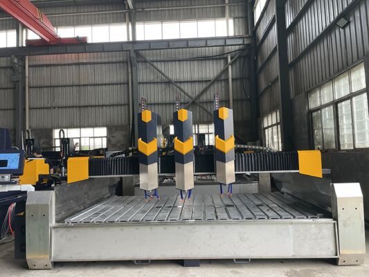 Machine de gravure sur pierre CNC avec une précision de 0,02 mm, une vitesse d'air de 15 m/min et une alimentation électrique pour la gravure de précision