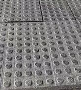 Machine de gravure sur pierre CNC avec une précision de 0,02 mm, une vitesse d'air de 15 m/min et une alimentation électrique pour la gravure de précision