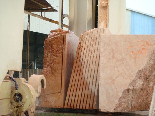 Machine à scie à fil de diamant à commande PLC avec entraînement à vis synchrone pour la division de blocs de marbre et de granit de 3000 × 3000 × 1500 mm