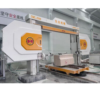 Machine de scie à fil diamanté à haute efficacité à commande numérique par CNC avec liaison à quatre broches pour la coupe de pierre