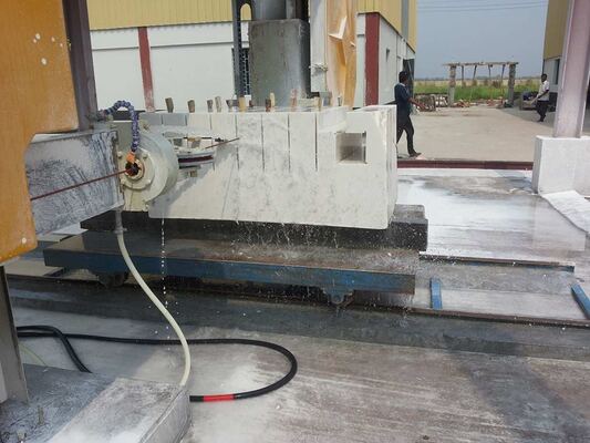 Machine à scier en fil de diamant CNC à 4 axes pour la coupe de granit et de marbre