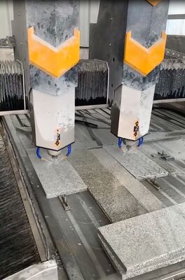 Machine CNC de sculpture en pierre avec une précision de 0,02 mm, une vitesse de l'air de 15 m / min et une alimentation électrique pour la pierre de pavage tactile