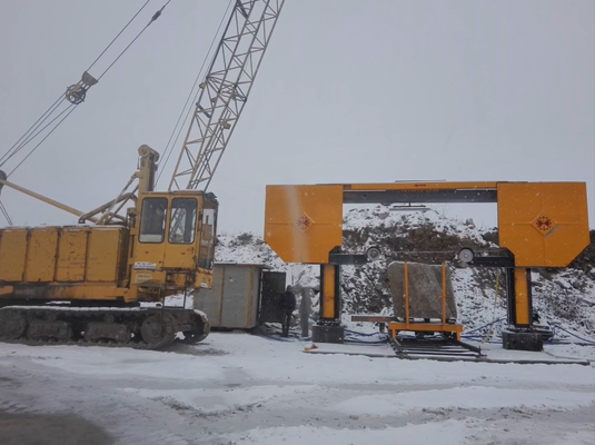Machine à coudre à fil de diamant à commande PLC pour le marbre de granit avec 3500x3500x1800mm taille maximale de traitement et moteur principal de 15 kW