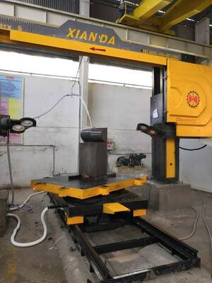 5 axes CNC scie à fil de diamant pour les formes 3D de granit de marbre