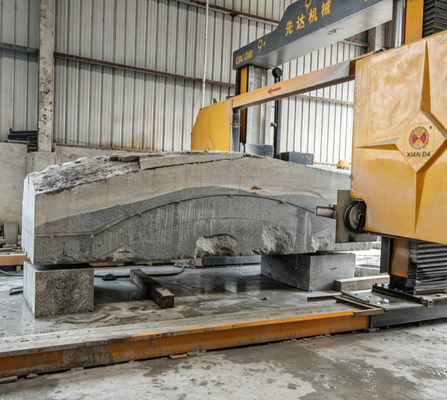 Machine à scie à fil CNC PLC mobile pour la découpe de gros blocs de pierre