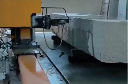 Machine à scie à fil CNC mobile avec quatre roues volantes pour la découpe de blocs de pierre de grande taille 3500 × 3500 × 2200 mm
