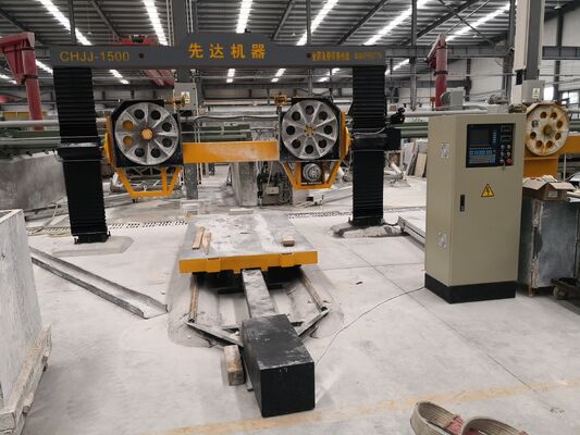 Machine de découpe circulaire CNC pratique pour le traitement du marbre et du granit