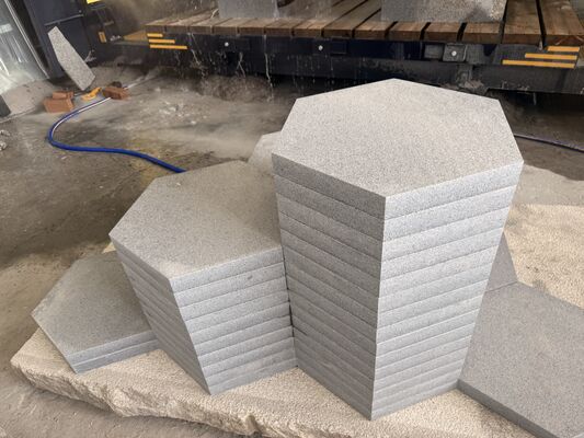 Machine de découpe de pont CNC 5 axes avec rotation de lame à 360° pour le traitement de la pierre de 3200x2000mm