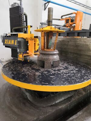Machine de profilage de chapiteaux et de bases de colonnes en marbre et granit à commande par automate