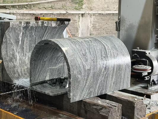 Machine de scie à fil diamanté à haute efficacité à commande numérique par CNC avec liaison à quatre broches pour la coupe de pierre