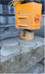 Machine de forage automatique de type pont pour le traitement du granit de marbre